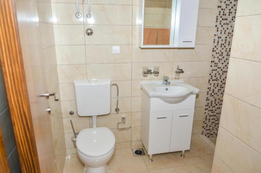 S&M Apartments Ulcinj Exterior photo