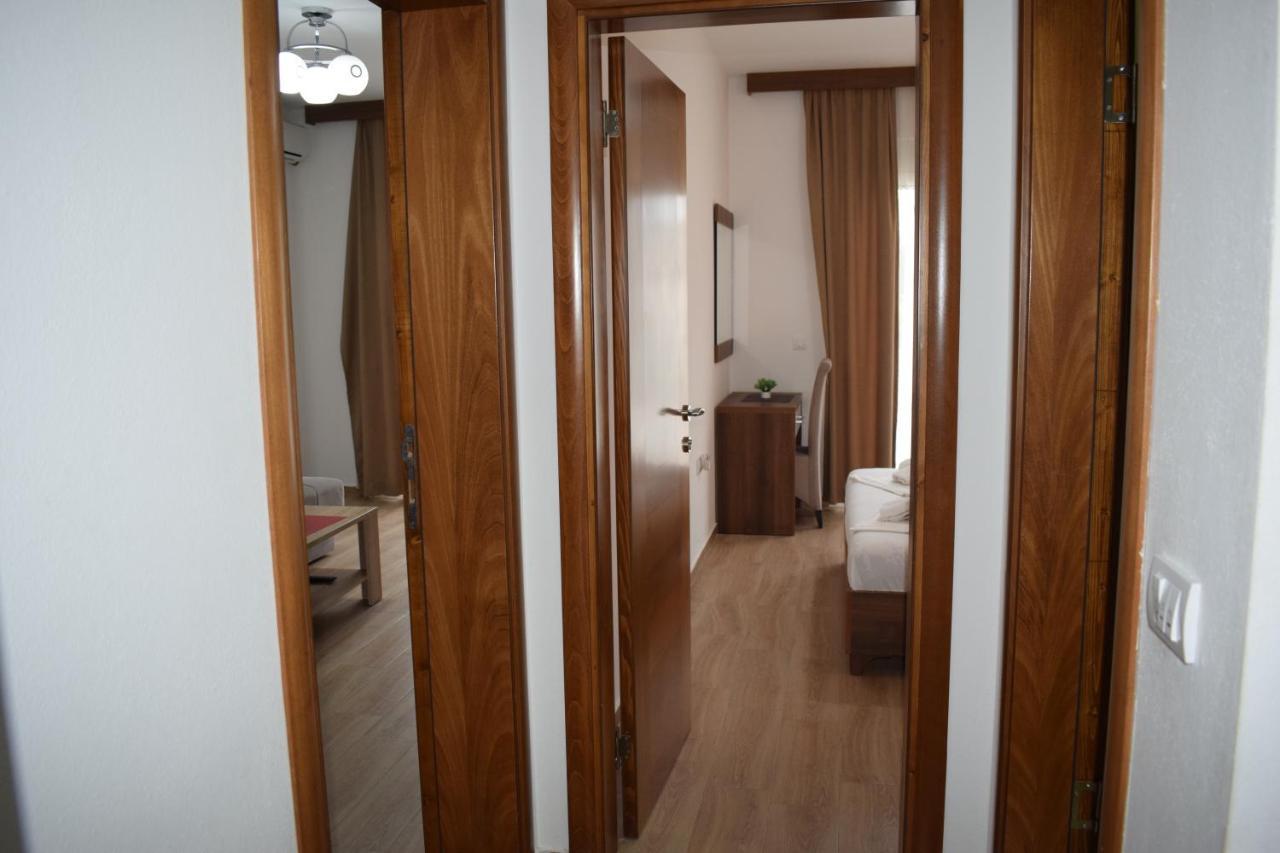 S&M Apartments Ulcinj Exterior photo